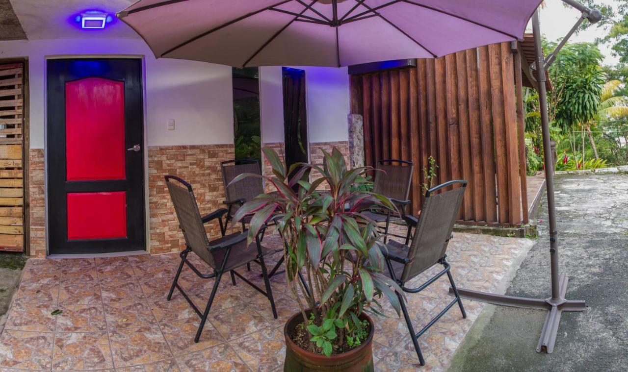 Villa Napoli Santa Ana Exterior foto